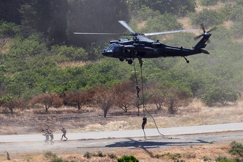 Turkish special forces S-70A Blackhawk helicopter by Arjan Dijksterhuis