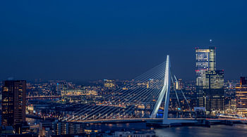 rotterdam erasmus brücke 010 blaue stunde abendfotografie hafen kopf des südens