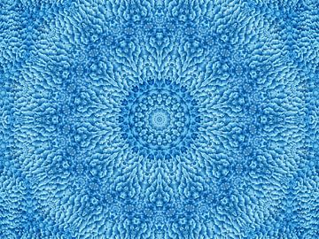 Winter Denim (IJstructuren Mandala) van Caroline Lichthart