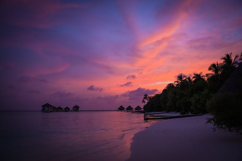 Sonnenuntergang im Paradies von Hannes Cmarits