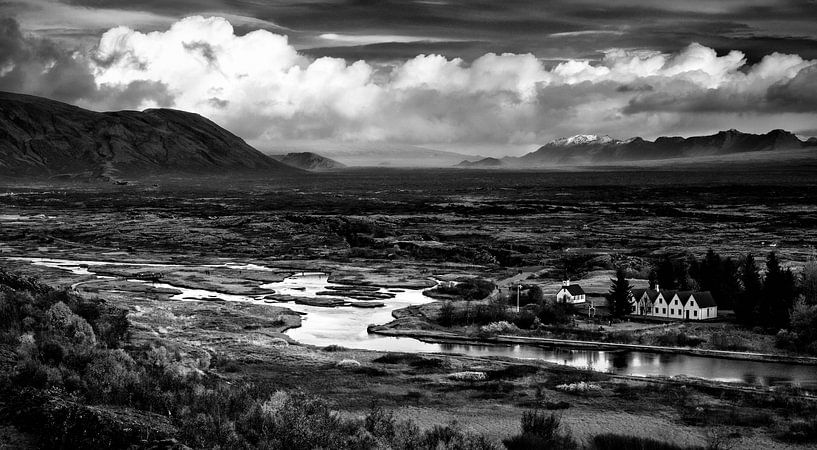 Þingvellir by Jeroen Linnenkamp