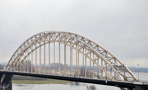 waalbrug nijmegen