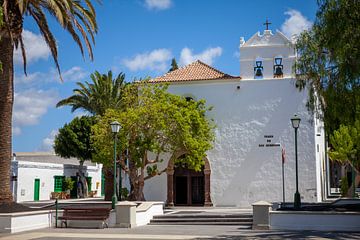 Yaiza (Lanzarote) - Parroquia Nuestra Señora de los Remedios by t.ART