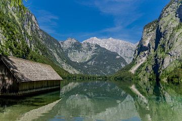 Zomergevoel in de Beierse uitlopers van de Alpen van Oliver Hlavaty