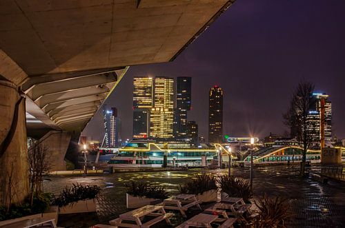 Under the bridge on a Blue Monday