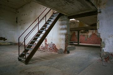 Upstairs Downstairs by Alice Berkien-van Mil