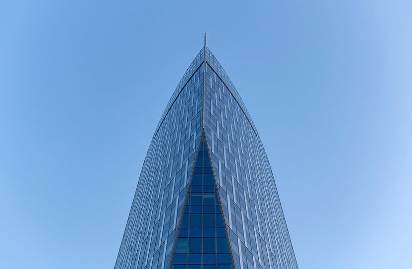 Tour Paradis Liege by Richard Wareham