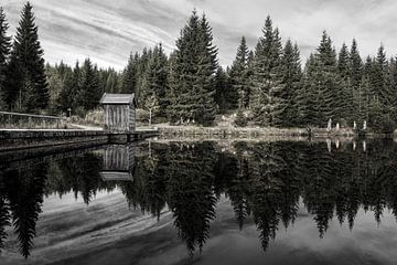 Reschbachklause im Spiegelbild