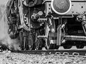 stoom locomotief detail in zwartwit van Chris van Es thumbnail