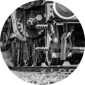 stoom locomotief detail in zwartwit van Chris van Es