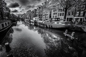 Amsterdam Stadsgezicht I zwart wit van marlika art