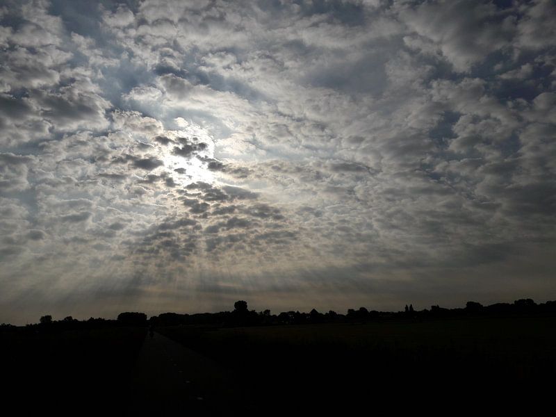 sunny clouds par chris goedhart