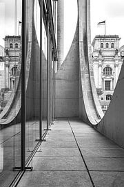 Le Reichstag dans le quartier du gouvernement à Berlin sur Heiko Meier