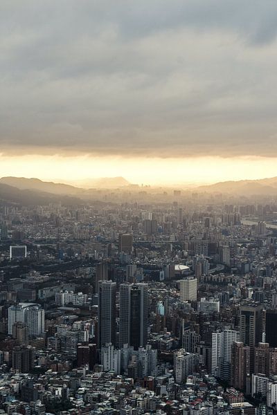 Taipei by Hello Pompoyo