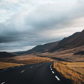 Lonely Roads in Iceland sur Lenneke van Hassel