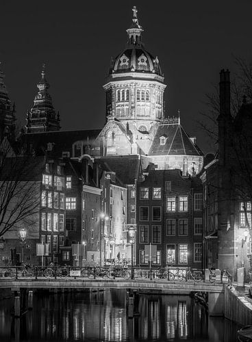 Beautiful Amsterdam decor!
