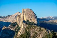 Ochtendlicht op Half Dome in Yosemite National Park