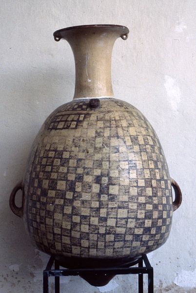 Ceramic Inca by Ignacio Genzo