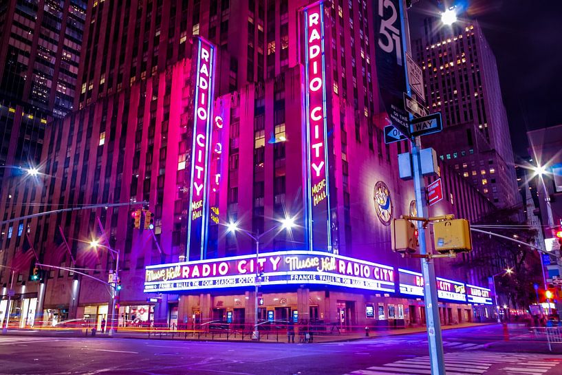 New York City by Hello Pompoyo