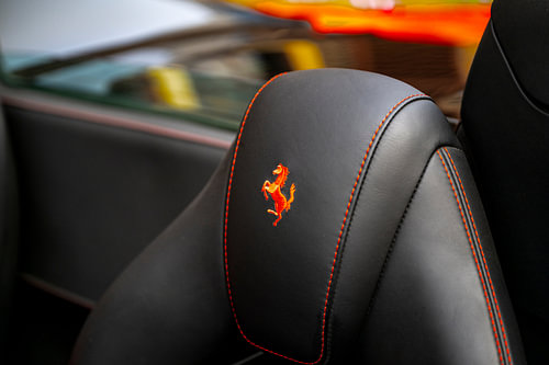 Ferrari 488 Spider sportwagen lederen zetel detail