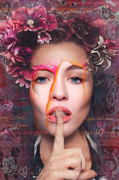 SECRETS van Monique Mathijssen Artwork & Photography