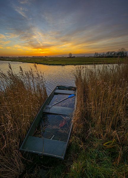 Bootje bij schermerhorn van peterheinspictures