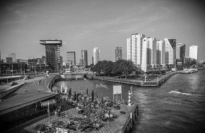 View on Beurs, Rotterdam, the Netherlands by Henry van Schijndel