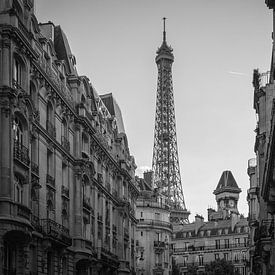 La Tour Eiffel en noir et blanc sur Claudia van Vulpen Lenssen