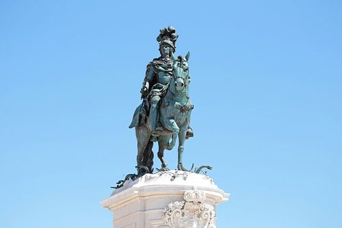 Standbeeld van King Jose op het  Commerce plein (Praca do Comercio) in Lissabon, Portugal