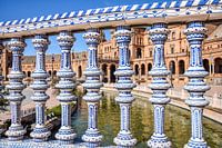 Typisch spanisches Fechten auf der Plaza de España, Spanien