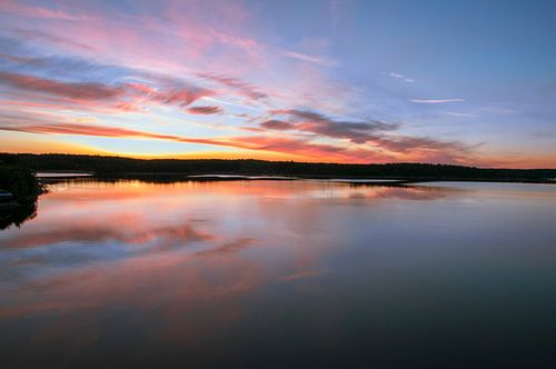 Coloured lake