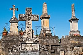 Le charmant cimetière de Domme, en France