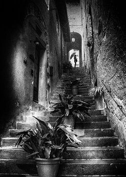 Regen in Barga Toscane van Frank Andree