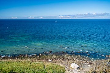 Uitzicht op de kust bij Kaap Arkona van Andreas Völkel