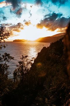 Uitzicht vanaf Jávea tijdens zonderondergang - Alicante, Spanje van Manon Visser