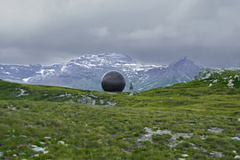 globe on the mountain by foto's van gijs