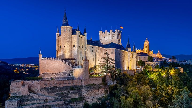 Alcázar of Segovia by Rainer Pickhard