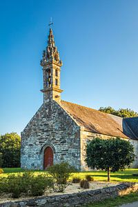Chapelle Saint-Jean im Dorf Saint-Nic, Bretagne
