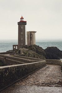 Leuchtturm an der französischen Küste von Delano Balten