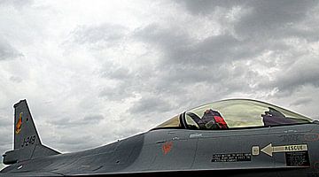 F16 sur richard de bruyn