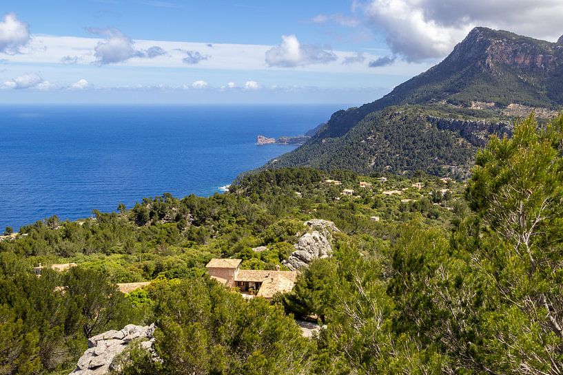 Paysage au nord de l'île de Majorque aux Baléares par Reiner Conrad