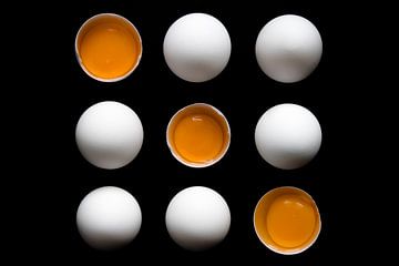 Three on an r(egg) by Marijn Schraa