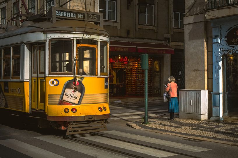 Lisbon by Hello Pompoyo