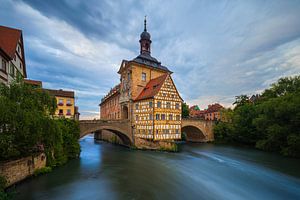 Sonnenuntergang am alten Rathaus in Bamberg, Bayern, Deutschland