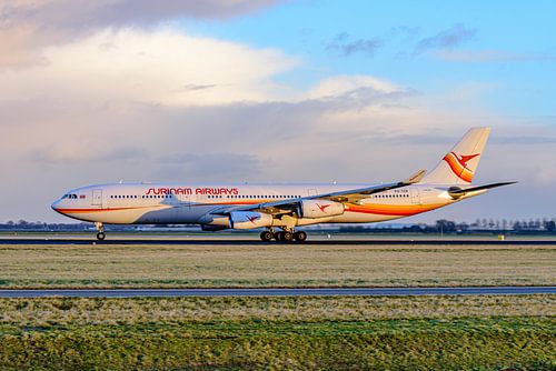 Take-off Surinam Airways Airbus A340-300.