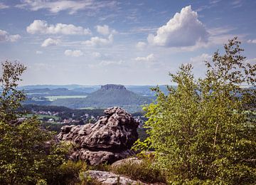 Vue du Lilienstein dans les montagnes de grès de l'Elbe sur Animaflora PicsStock