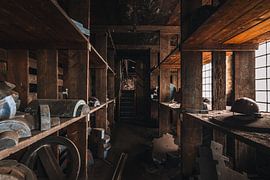Fabrik Tischler by The Decay Hunter