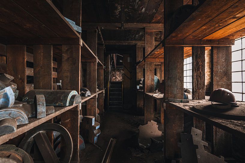 Fabrik Tischler von The Decay Hunter