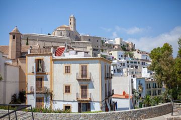 Ibiza-Stadt - Altstadtviertel Dalt Vila mit der Catedral Santa Maria de les Neus van t.ART