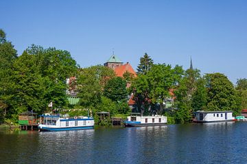 Wooden harbour, Stade